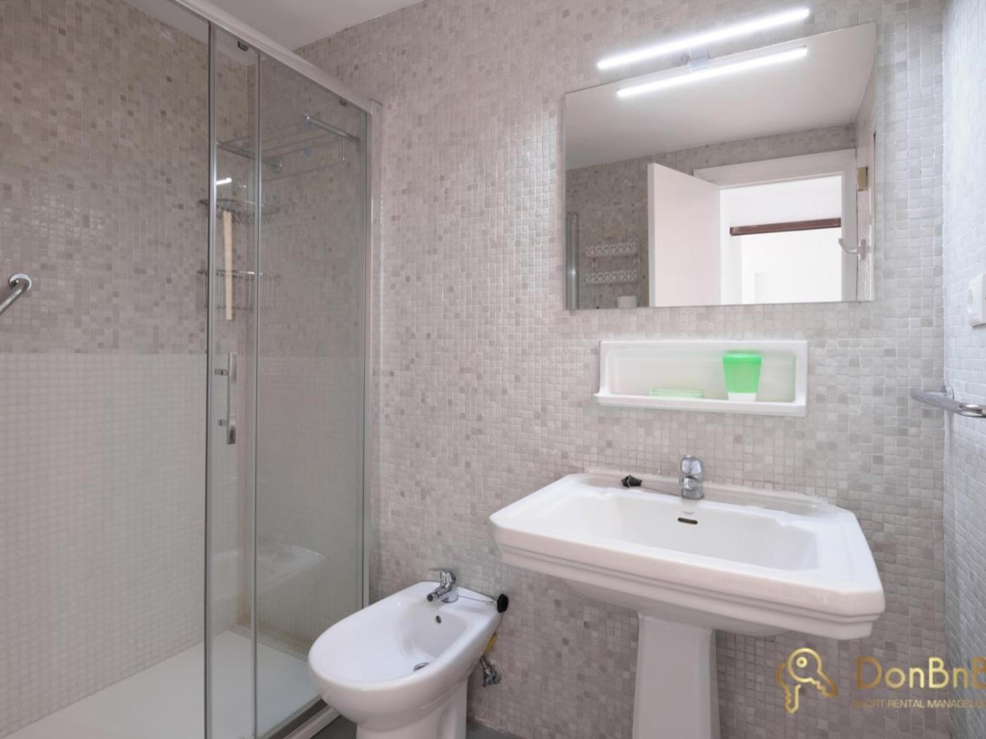 Apartamento Con Piscina En La Primera Linea De Playa De Фуенхірола Номер фото